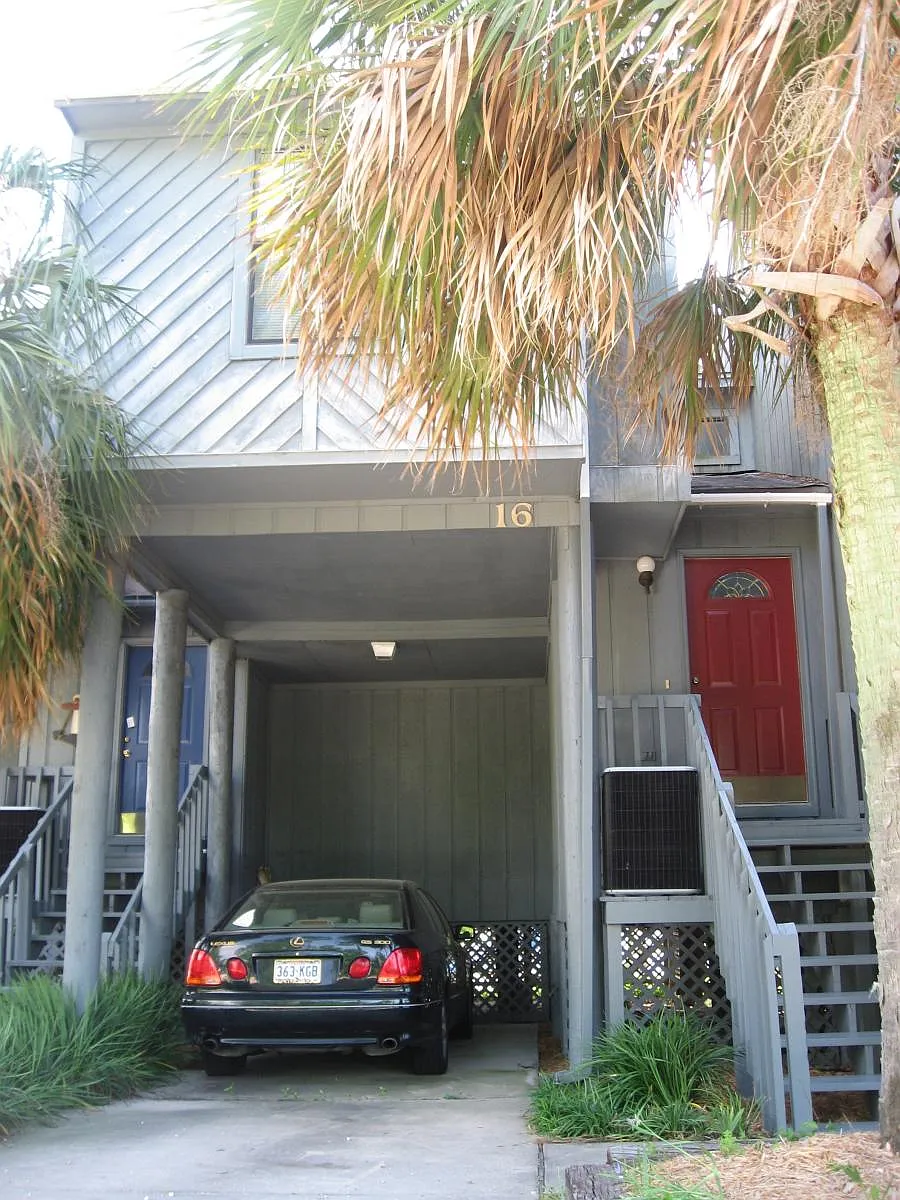 Building Photo - 200 White St #16
