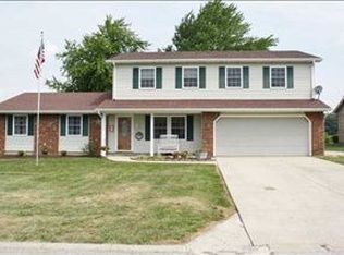 209 E Hickory Grove Rd, Hartford City, IN 47348