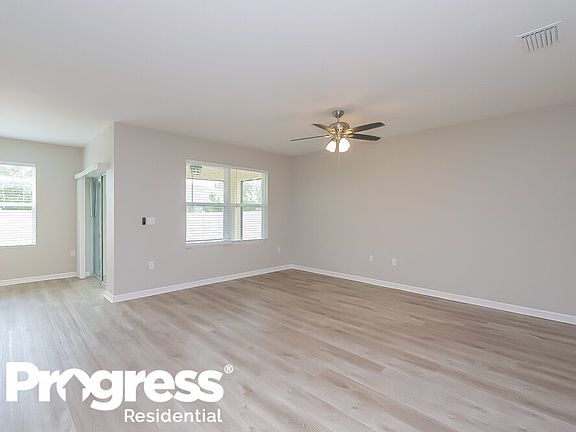 3rd image of 9829 Warm Stone St