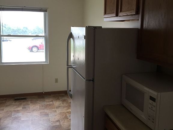 5th image of 184 Wikle Dr APT 4C