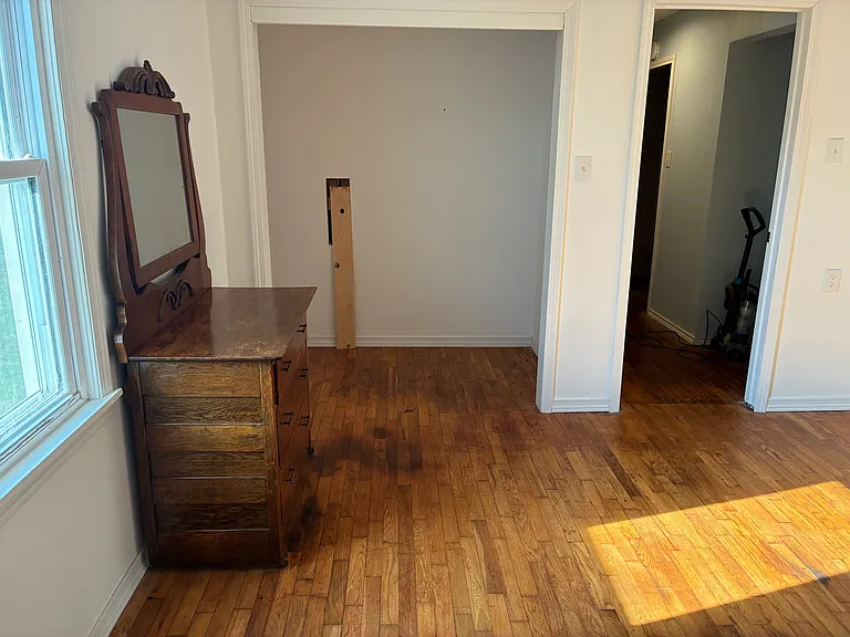 115 W Main St — Photo 7