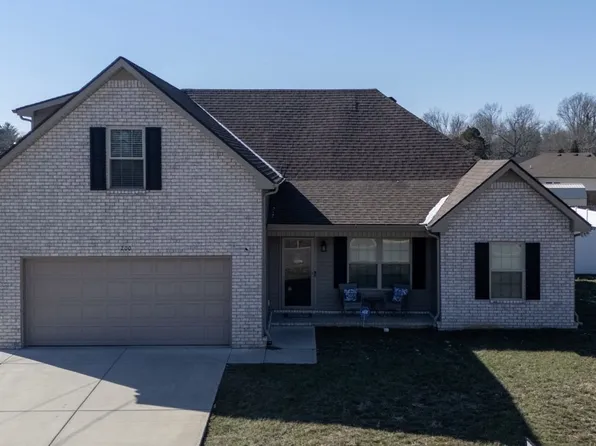 200 Grace Ct, Manchester, TN 37355