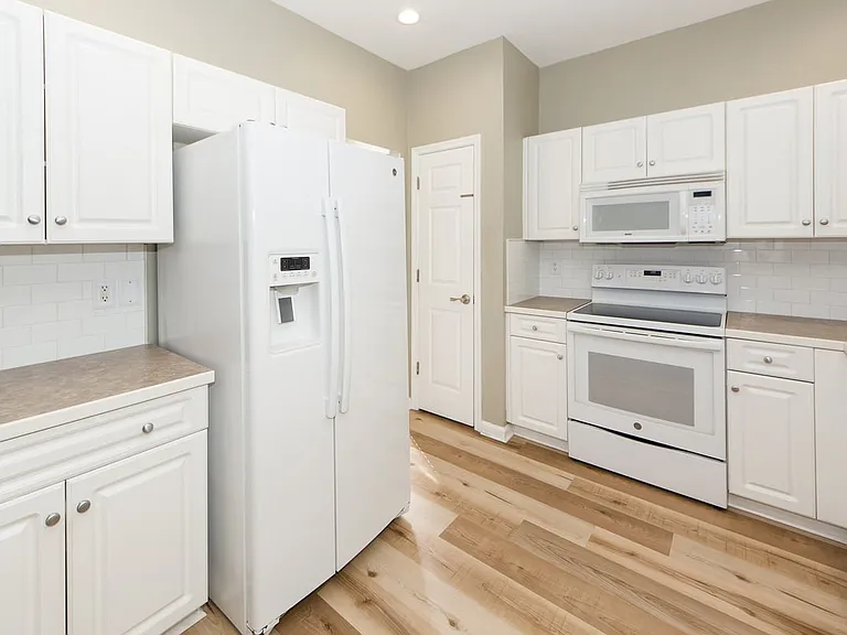 112 Tanglewood Cir — Photo 7