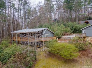 932 W Christy Trl, Sapphire, NC 28774