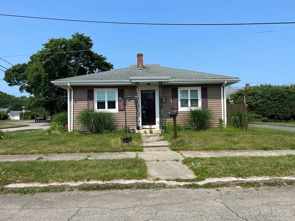 3 Tisbury St, New Bedford, MA 02745