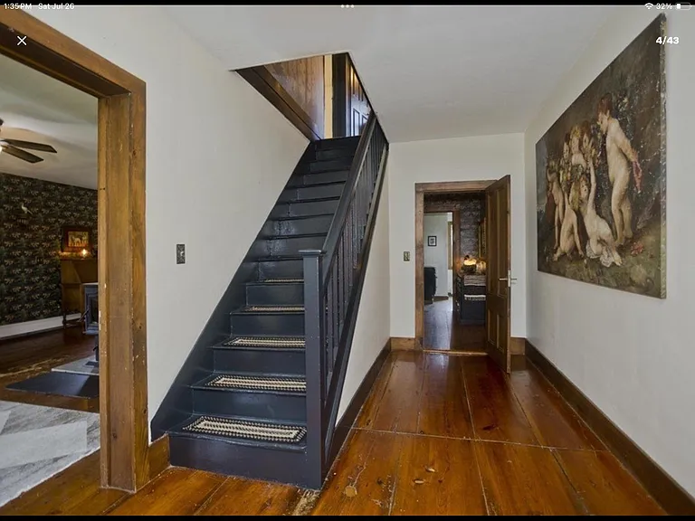 1049 Upper Church St — Photo 10