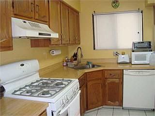 5th image of 494 Country Club Ln #494