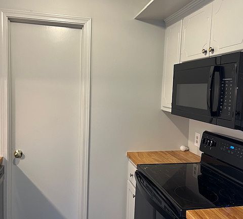 3rd image of 3533 S Zunis Ct