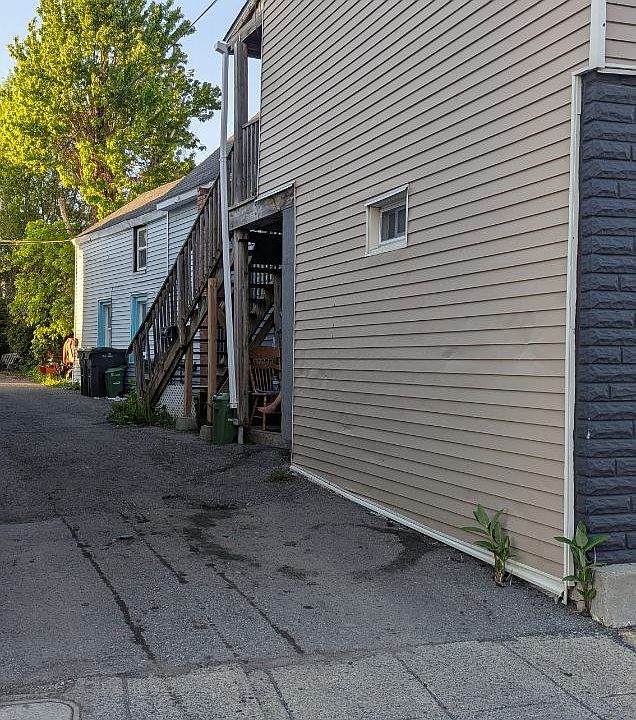 2nd image of 166 Montreal Rd