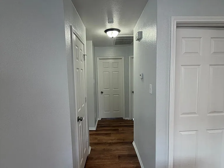 7615 Equinox Hl — Photo 11