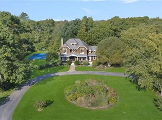 357 Congdon Dr, South Kingstown, RI 02879