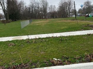 226 Strong St, Reading, MI 49274