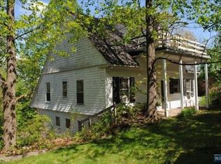 36 S Woodland St, Englewood, NJ