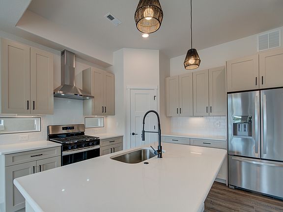 6th image of this home