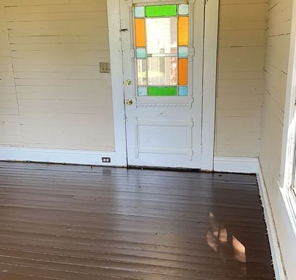 340 Hickory St — Photo 5