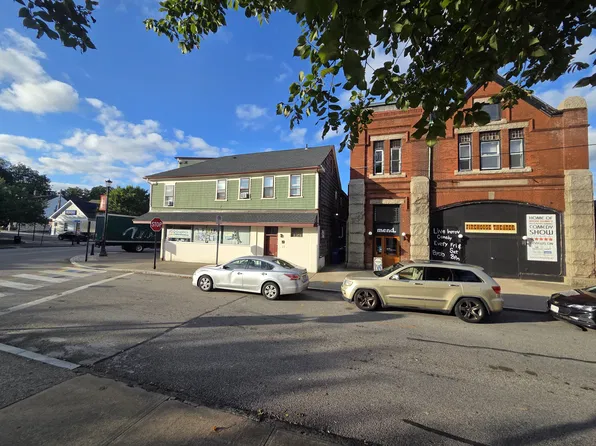 2 Equality Park W #3, Newport, RI 02840