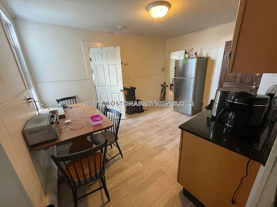 1st image of 53 W 7th St Floor 1