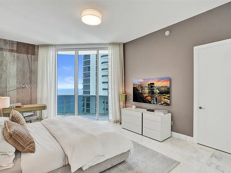 16001 Collins Ave #3406 — Photo 8