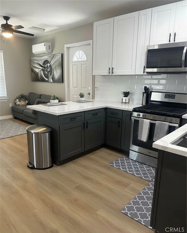 1 bed, 450 sqft, $2,200 — Photo 2