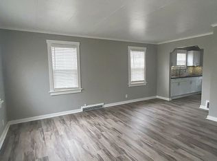 177 Valley Rd, Sheboygan Falls, WI 53085