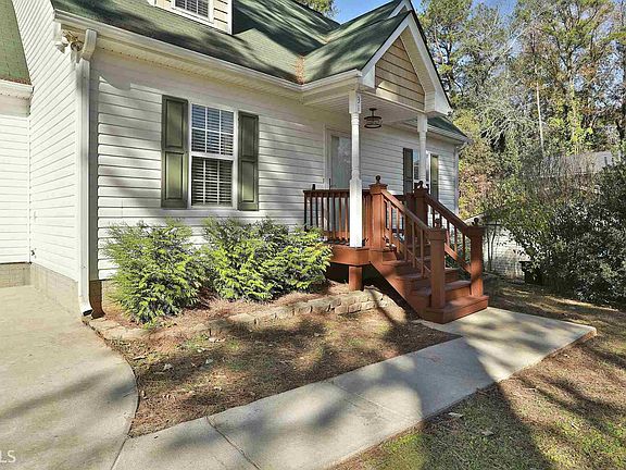 2nd image of 31 Mansour Cir