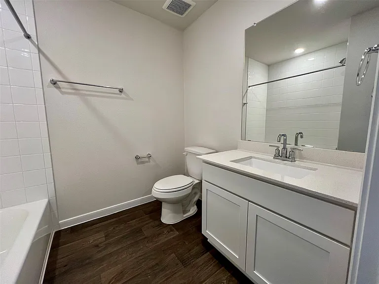 1314 Prescott Pl — Photo 8