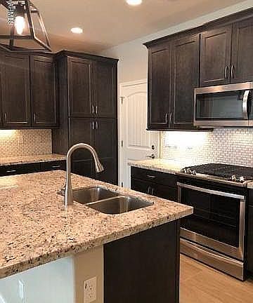 2nd image of 2477 W Market Pl Unit 44