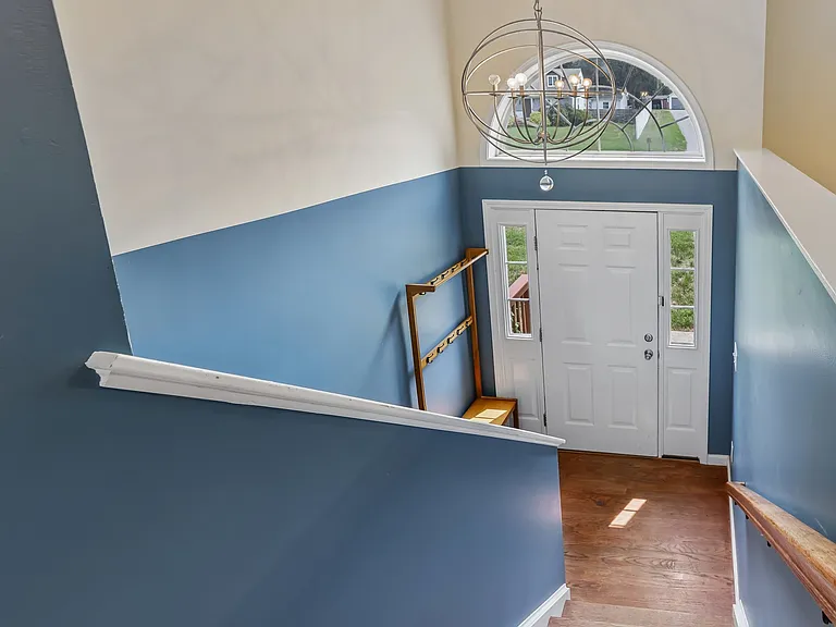 25 Red Schoolhouse Rd — Photo 22