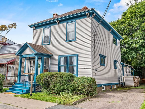3rd image of 28 Arlington Pl