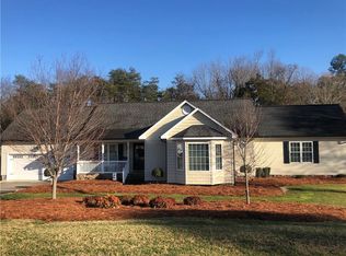 1248 Lawndale Rd, Graham, NC 27253