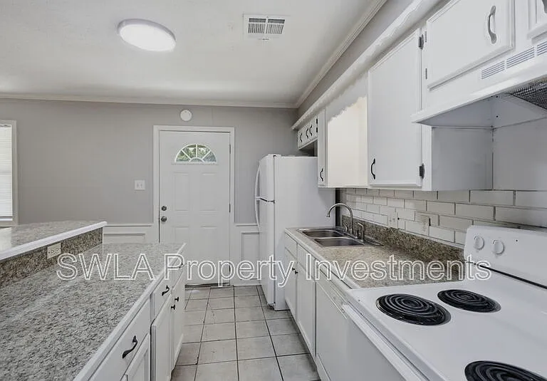 7645 Ling Rd — Photo 5