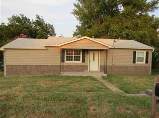 360 1st St, Healdton, OK 73438