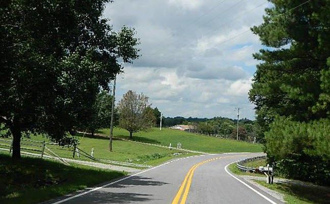 2nd image of 3508 Whispering Pines Rd