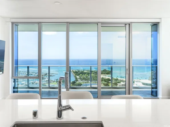 629 Keeaumoku St #3801, Honolulu, HI 96813