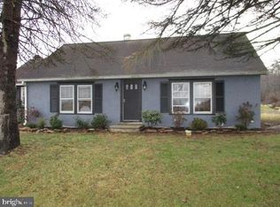 253 Clonmell Upland Rd, West Grove, PA 19390