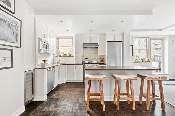 Sold by Corcoran | media 5