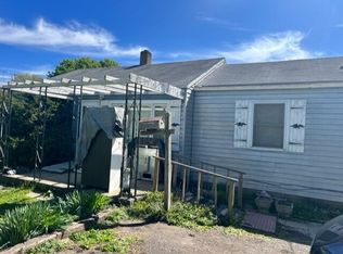 2454 N Hillsboro Rd, New Castle, IN 47362