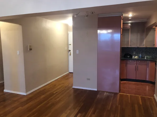 2475 East 11th Street image 2 of 11