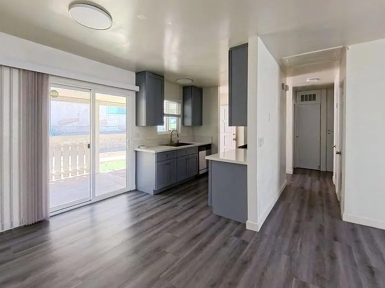 33056 Adelfa St — Photo 5