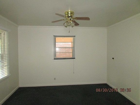 4th image of 1157 Lamont Ave