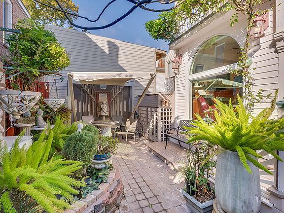 2nd image of 3430 Magazine St #B