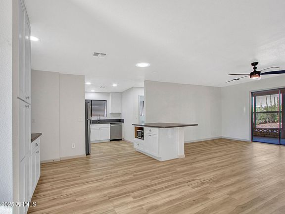 5th image of 6554 E DALLAS Street