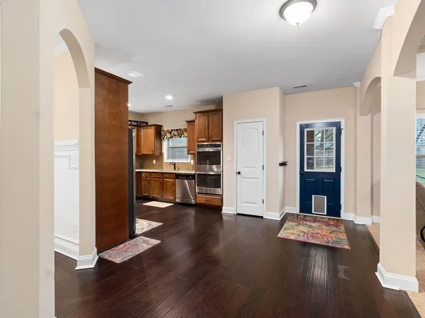 2953 McManus Cir, Clarksville, TN 37042