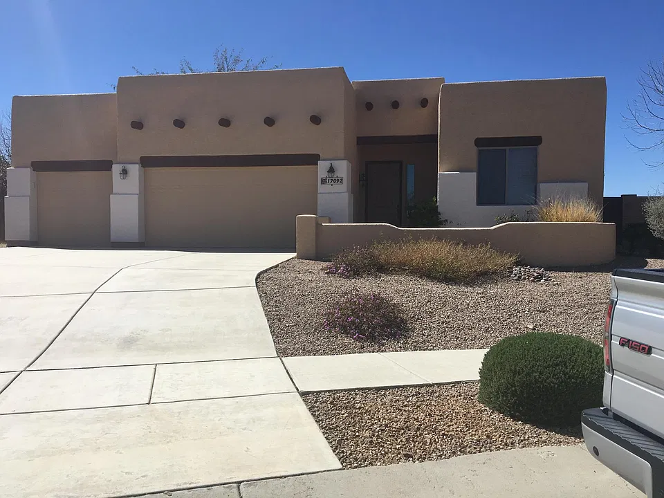 17092 S Cinnebar Mesa Ct
