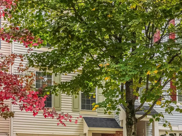 10841 Will Painter Dr, Owings Mills, MD 21117