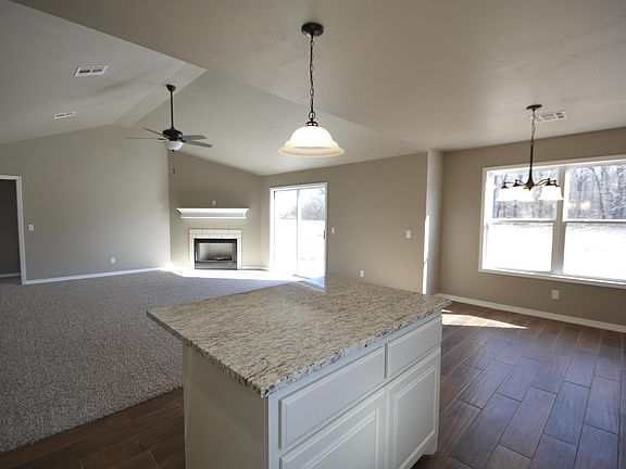 5th image of 35872 Highland Dr