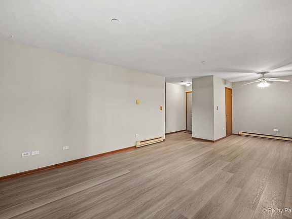 5th image of 1372 Cunat Ct APT 1D
