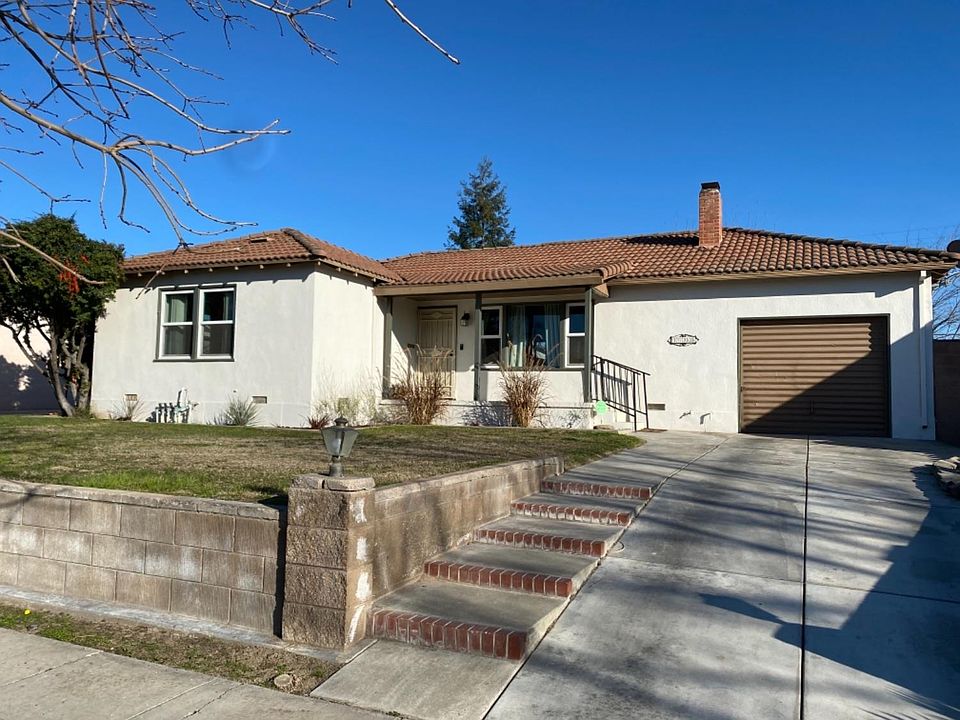 1st image of 1700 Eucalyptus St