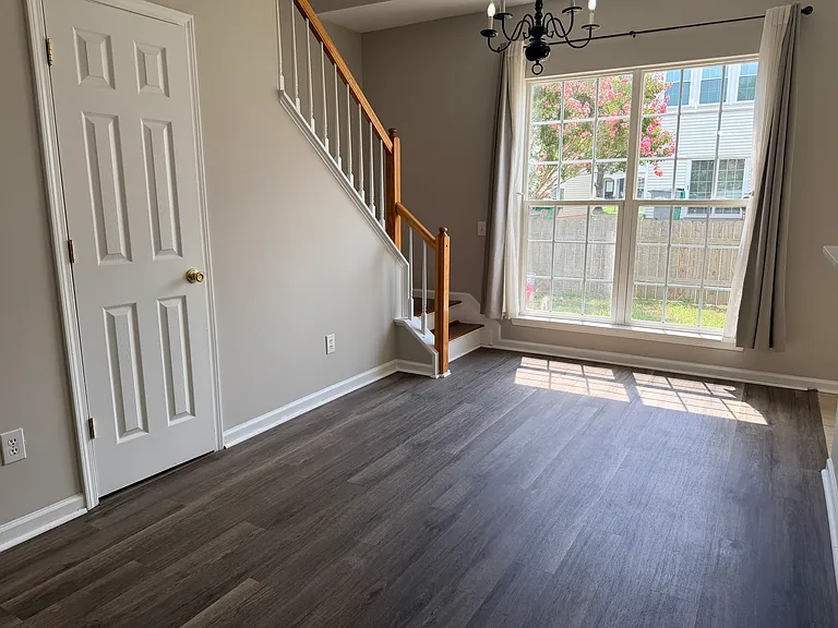 3408 Laurenhurst Ln — Photo 6