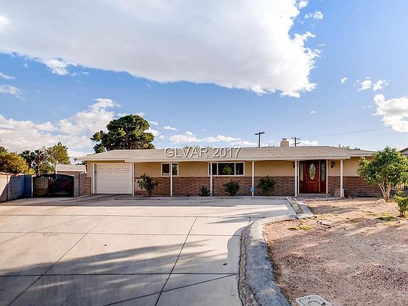 3rd image of 4459 Denia Cir